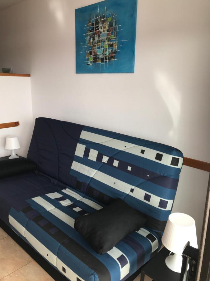 Yumbo Beach Apartment 2 With High Speed Free Internet San Bartolomé Exterior photo