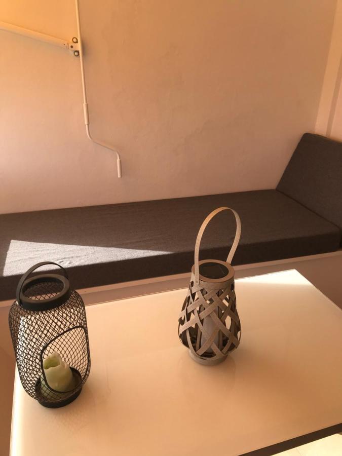 Yumbo Beach Apartment 2 With High Speed Free Internet San Bartolomé Exterior photo