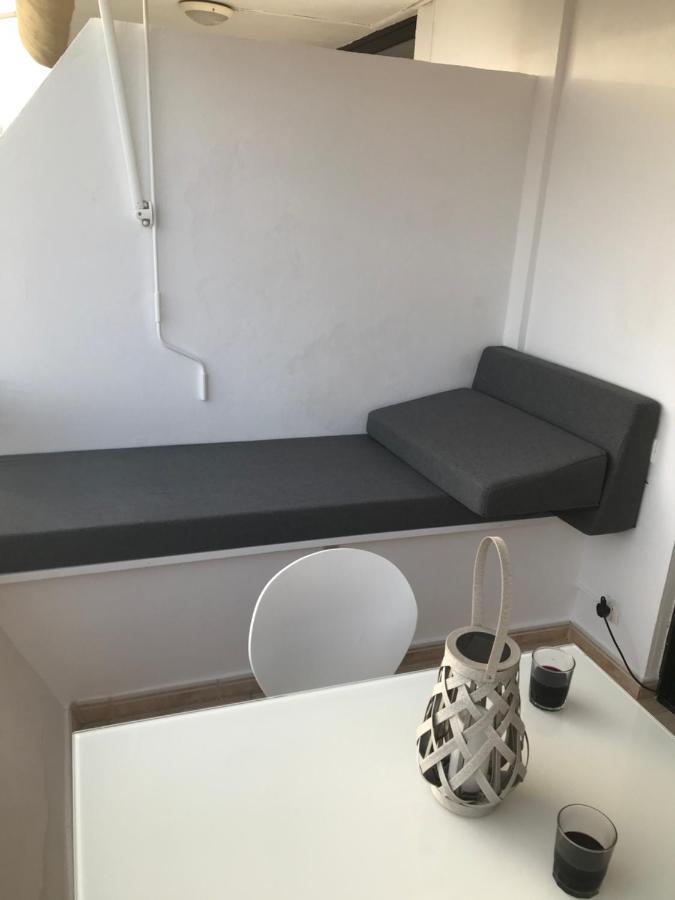 Yumbo Beach Apartment 2 With High Speed Free Internet San Bartolomé Exterior photo