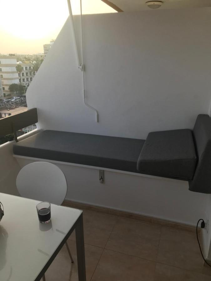 Yumbo Beach Apartment 2 With High Speed Free Internet San Bartolomé Exterior photo
