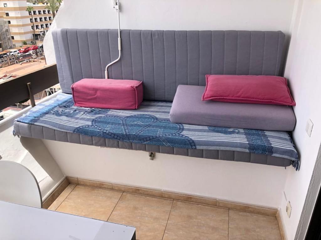 Yumbo Beach Apartment 2 With High Speed Free Internet San Bartolomé Exterior photo
